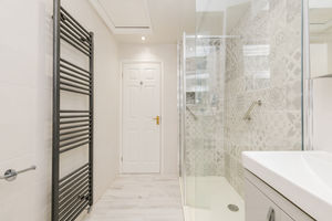 Photo 17- click for photo gallery